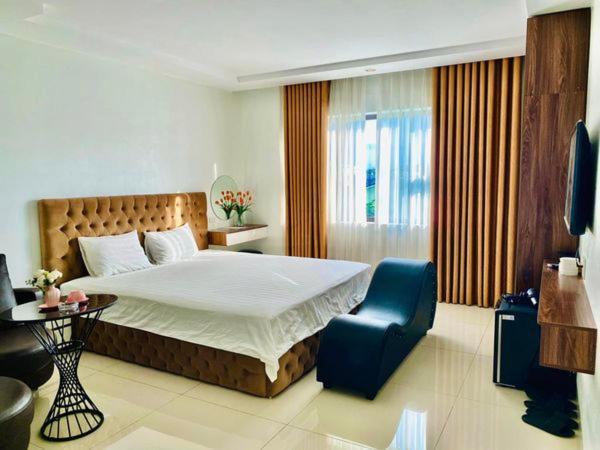 Ruby Hotel - Gan Trung Tam Khao Thi Dhtn Thái Nguyên Eksteriør bilde